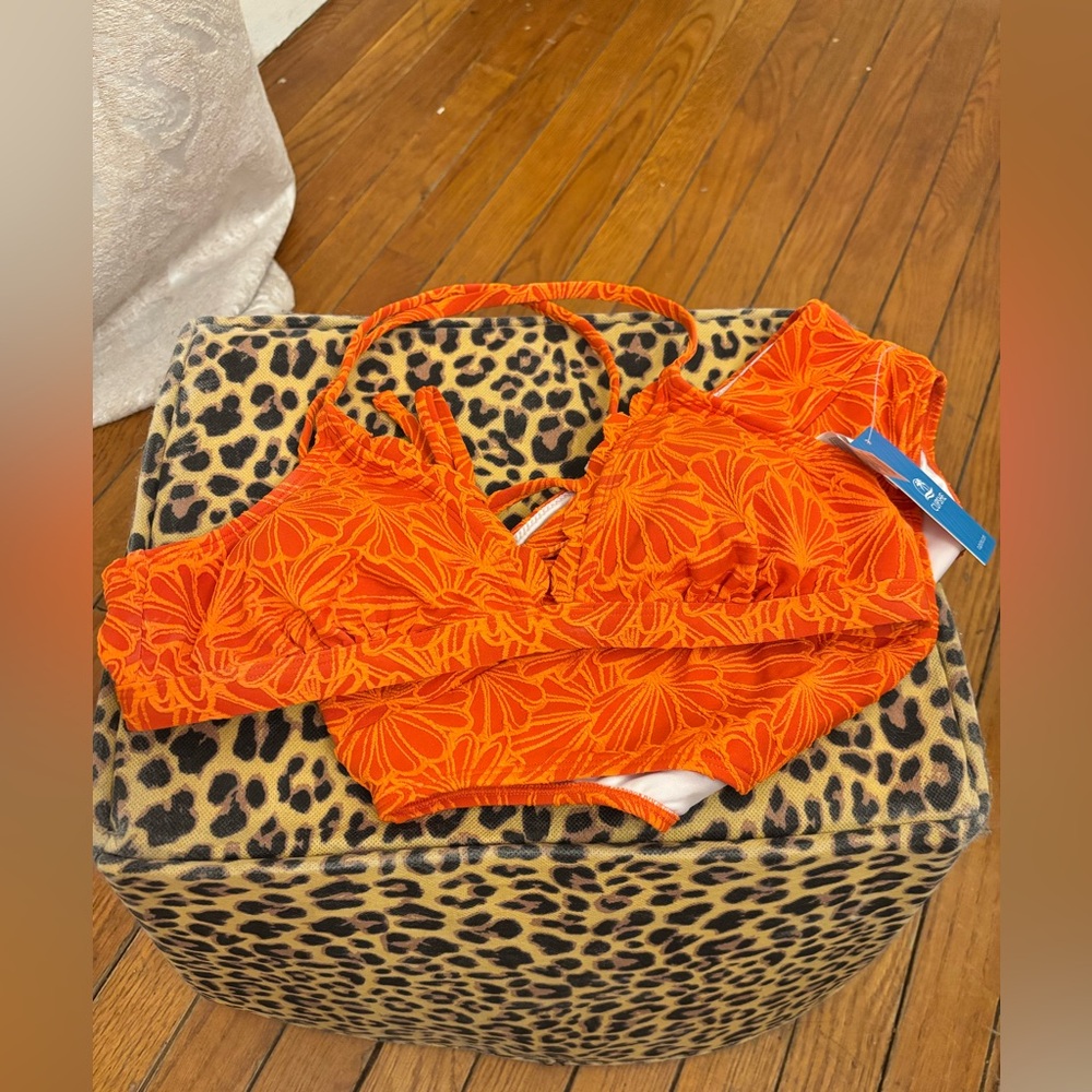 ❌SOLD❌ Cupshe Orange Floral Scalloped Bralette & High Waist Bikini Set | NWT